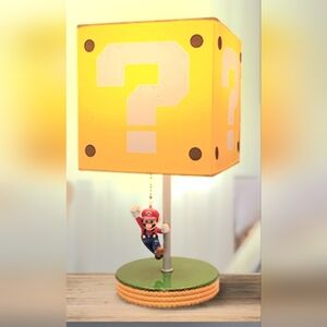 Nintendo Question Block Lamp - Yellow and Green